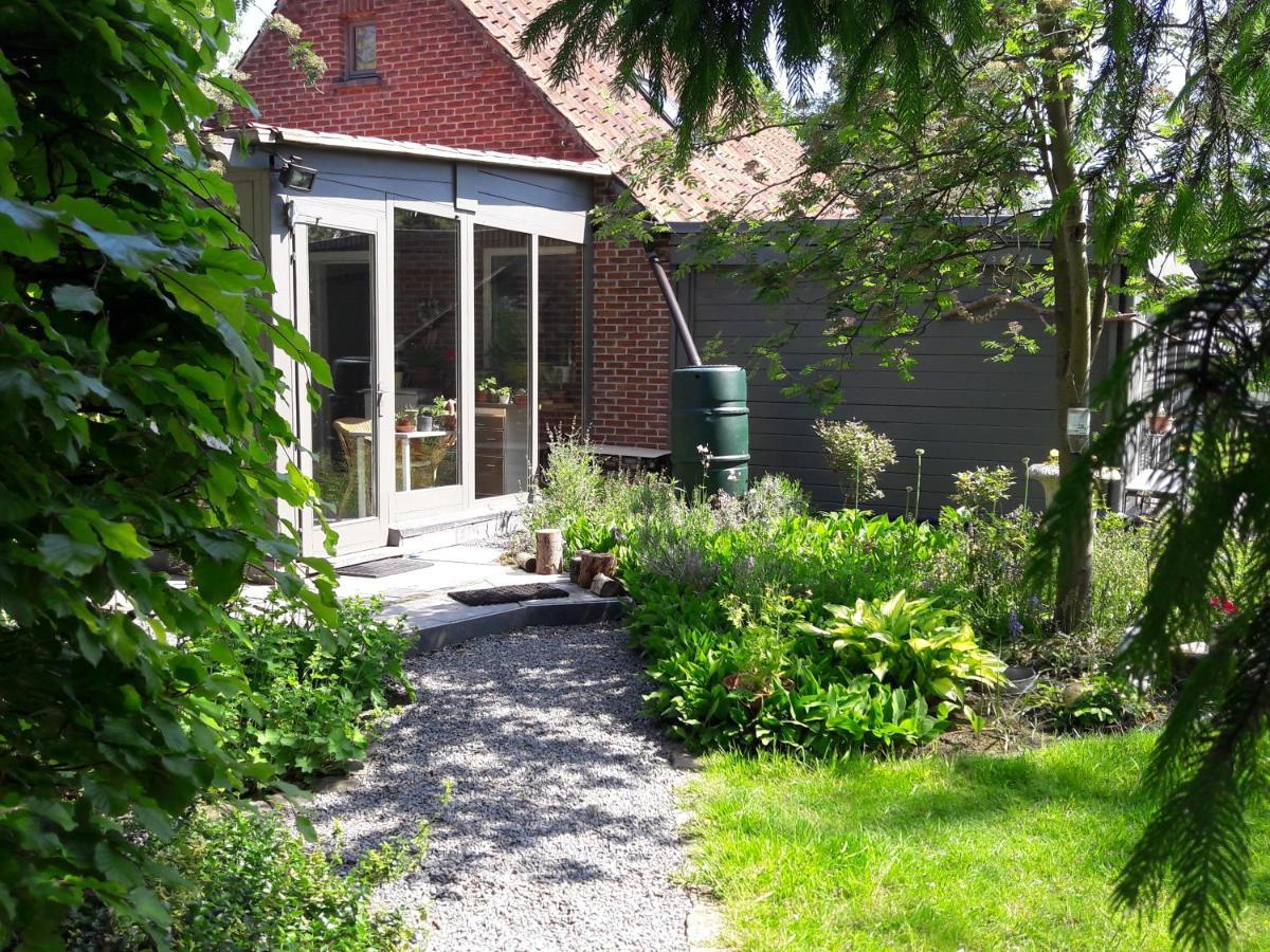 B&B 'T Gezellig Huizeke Zoersel Bagian luar foto